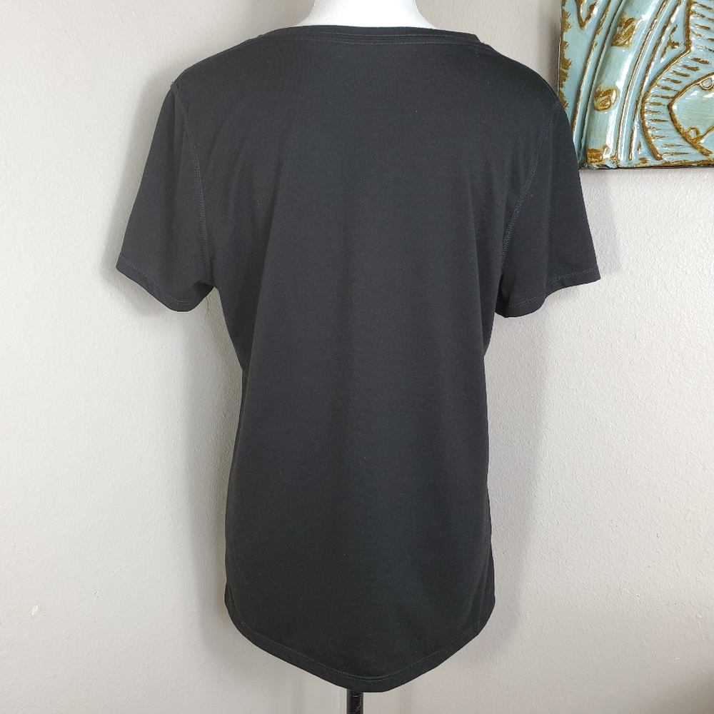 Athletic Works "what's cardio?" V- Neck - Picture 2 of 5